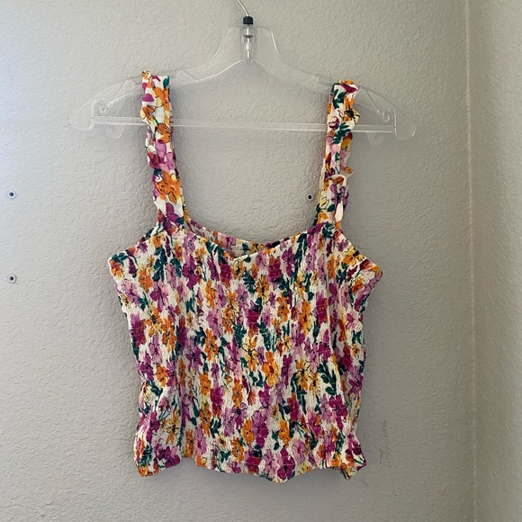 PINK Cropped Top - Picture 2 of 4